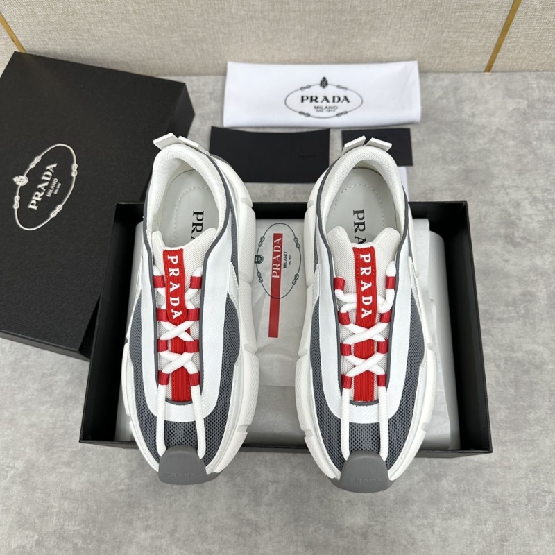Pra*a casual shoes